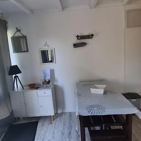 Les Fougères A81 Les Villages Sous Les Pins 40550